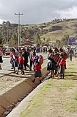 Chinchero, spontaneous local market